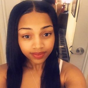 Meet your Posher, Breanna